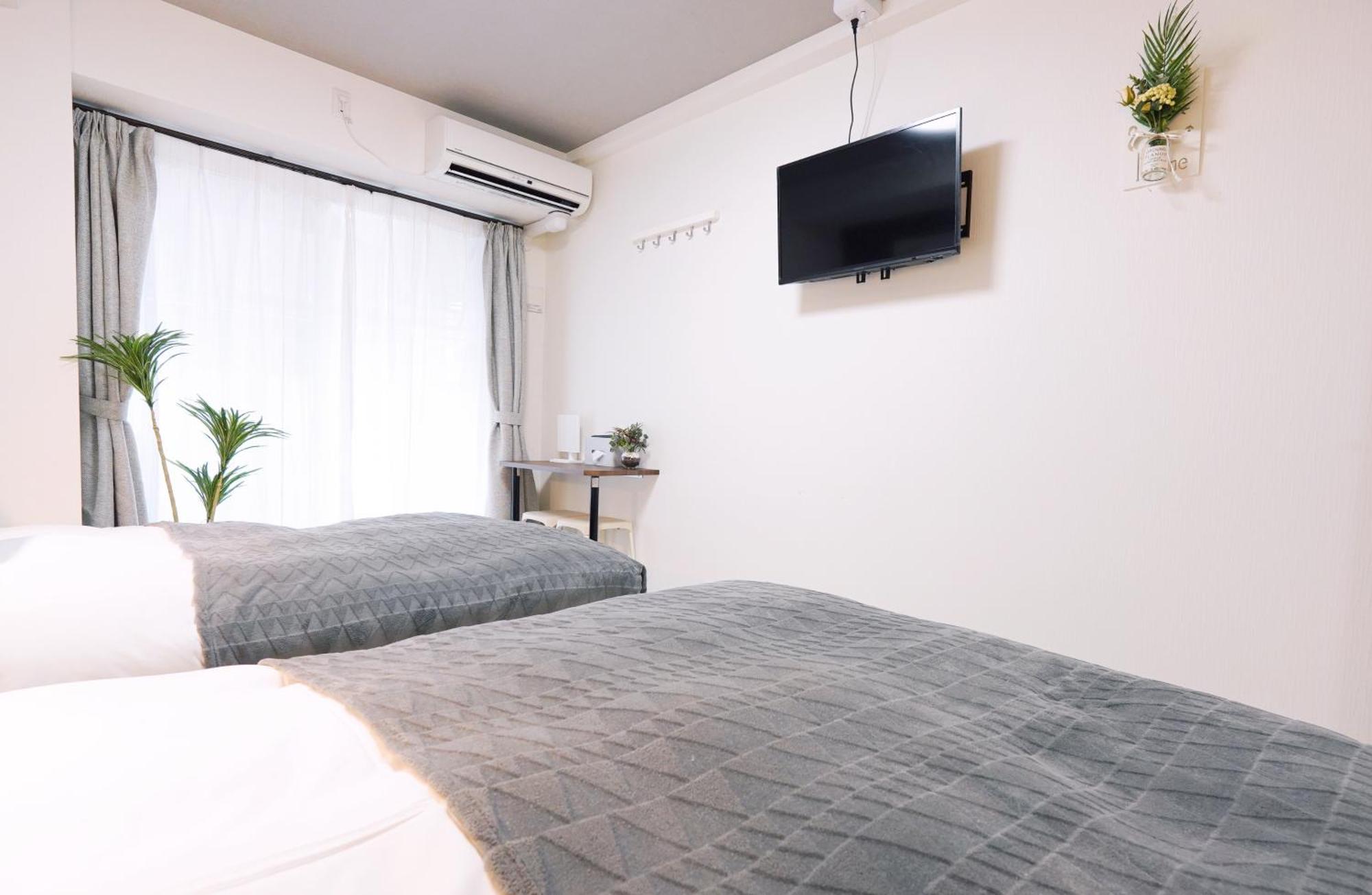 Dotonbori Royal Apartment Osaka Exterior photo